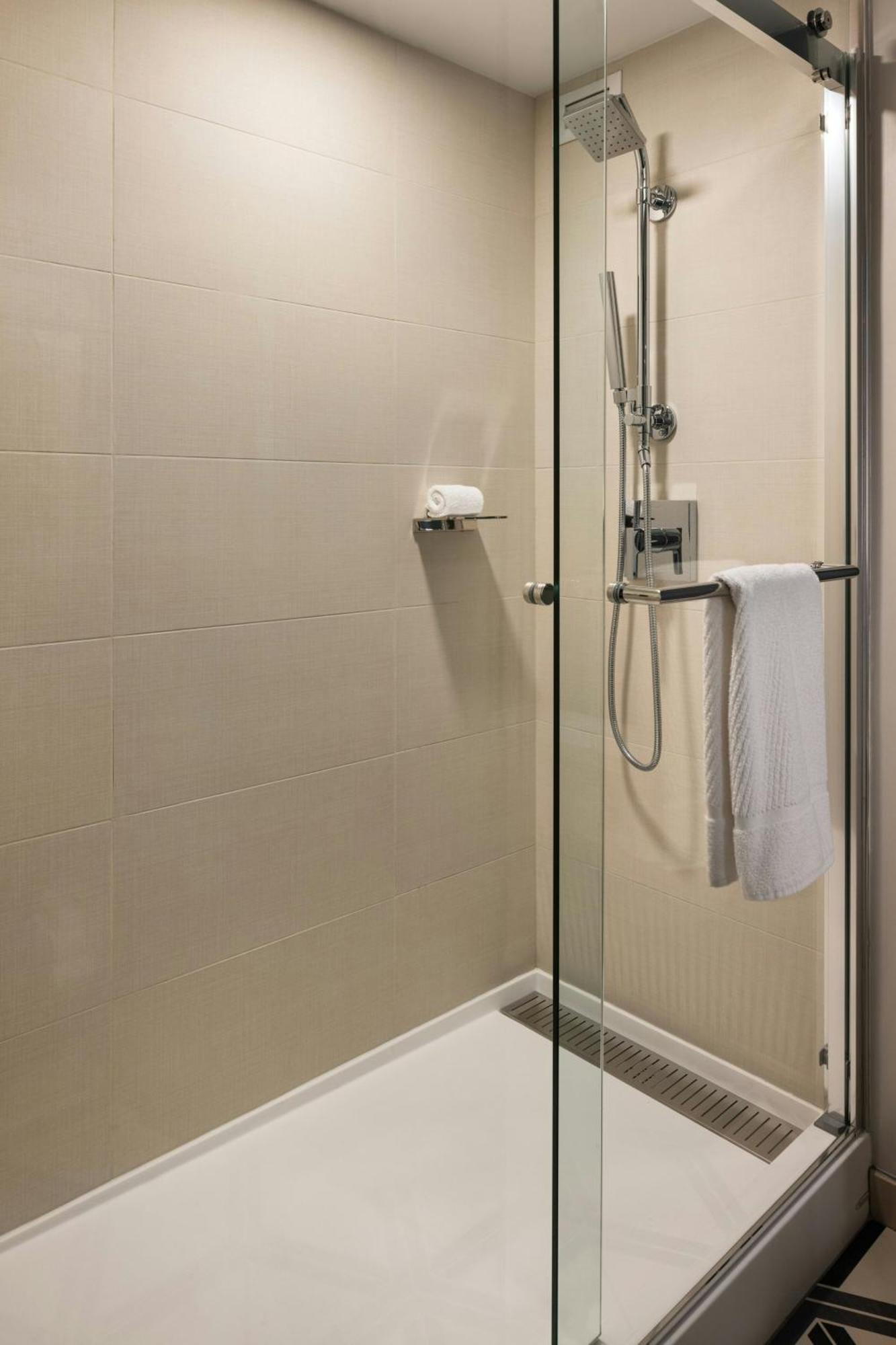 Oshkosh Marriott Waterfront Hotel & Convention Center Luaran gambar