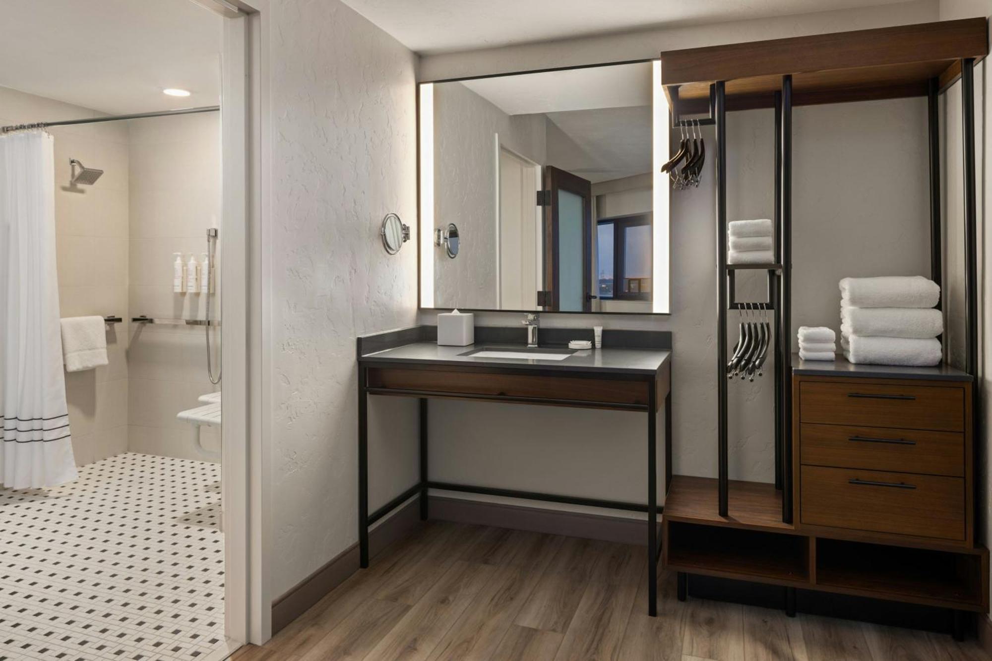 Oshkosh Marriott Waterfront Hotel & Convention Center Luaran gambar